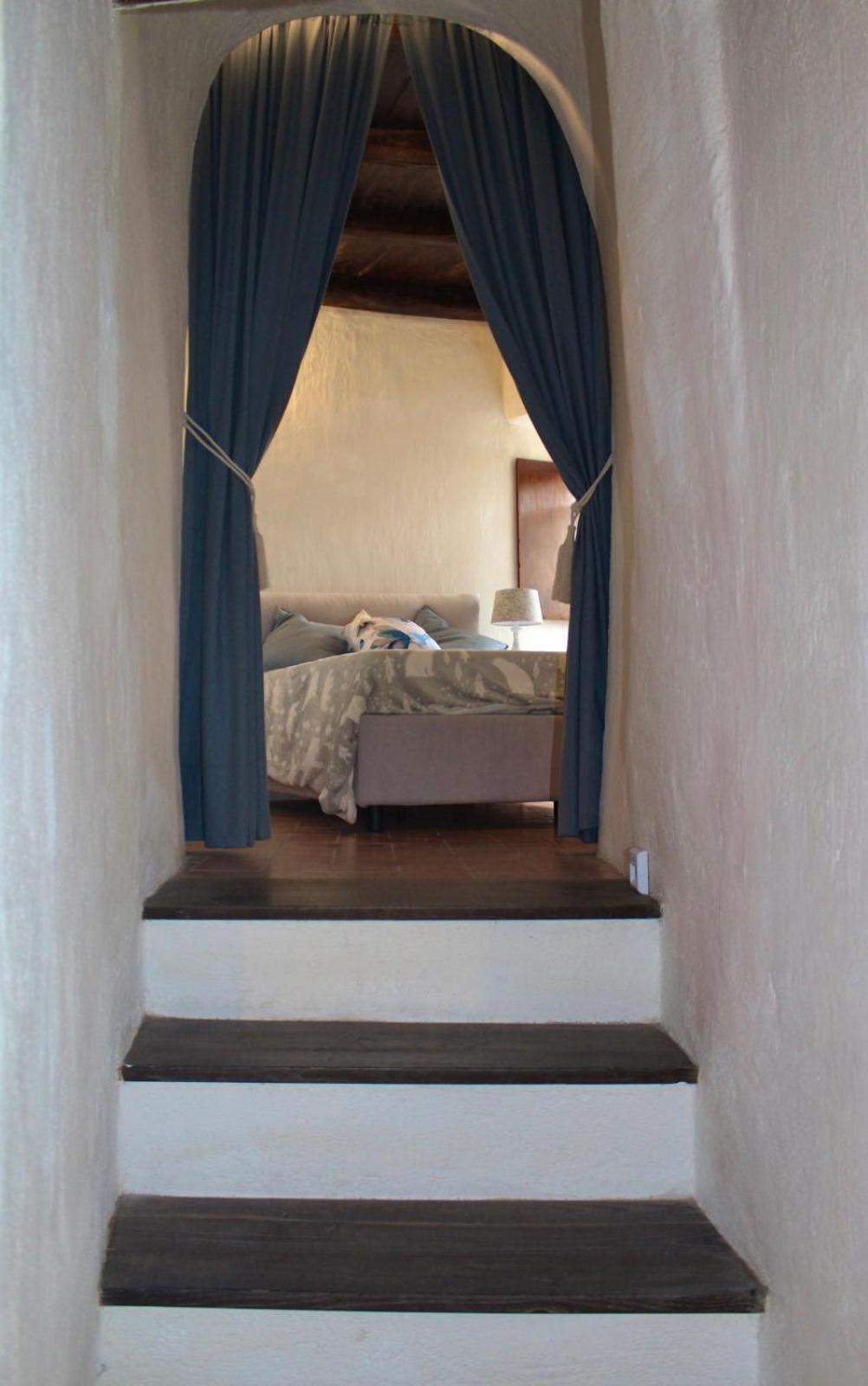 Bed and Breakfast Torre Iolanda Кампаньяно-ді-Рома Номер фото